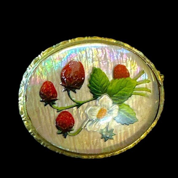 Antique Goofus glass strawberry berries and flower brooch 1890-1920’s - Picture 1 of 13